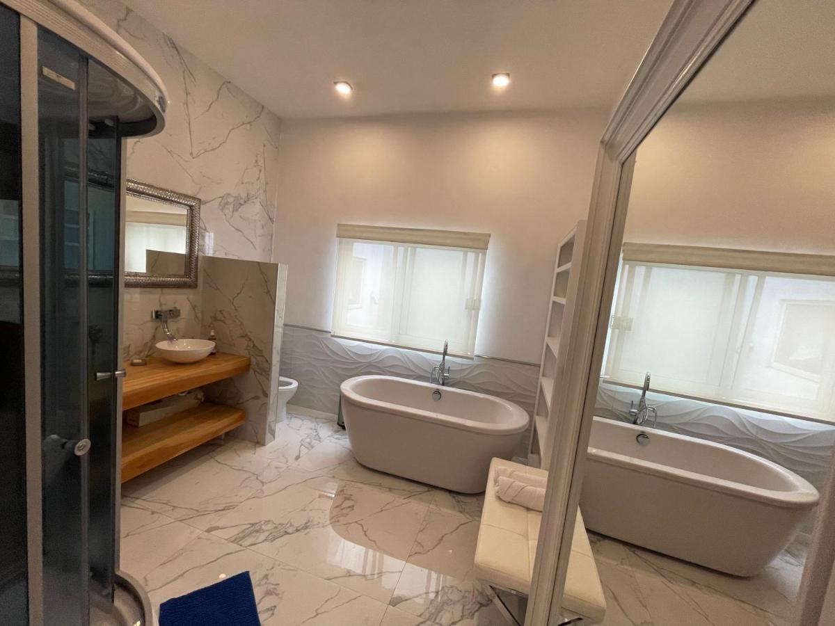 Napoles & Suites * Mexico City
